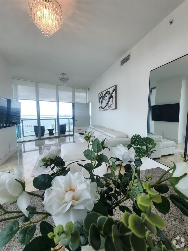 Building Photo - 888 Biscayne Blvd Unit 4712 Rental