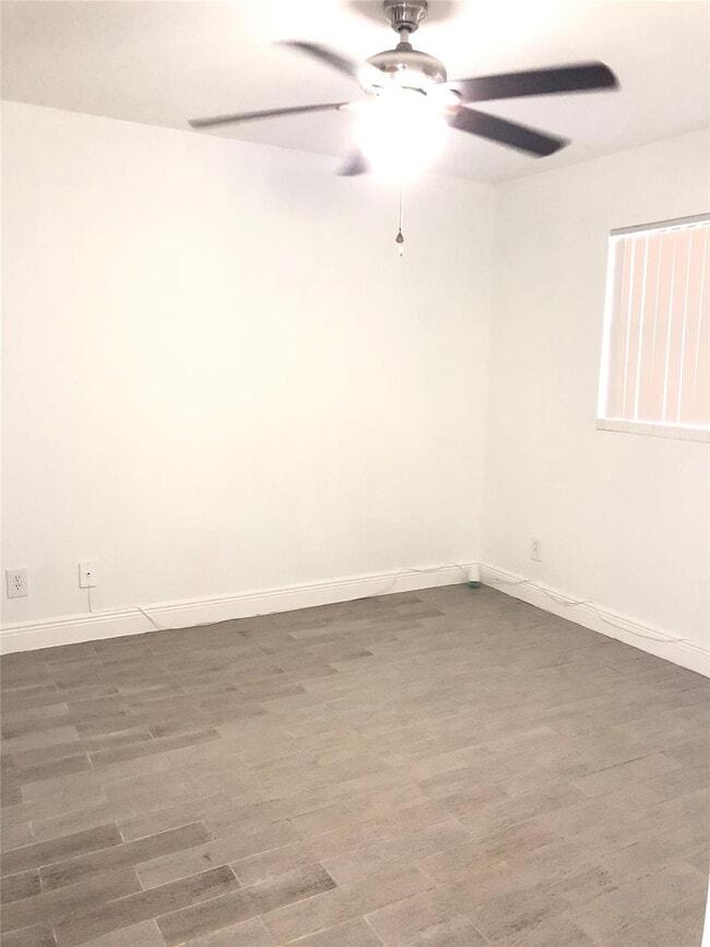 Photo - 3959 NW 87th Ave