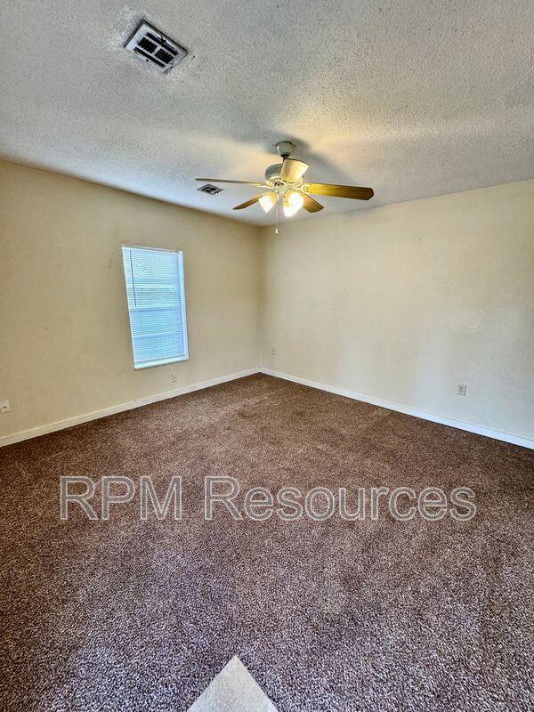 Photo - 118 Birch Ave