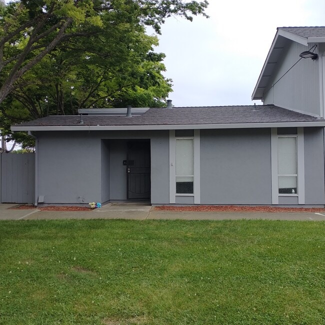 Photo - 195 Del Sur Ct Unit 195