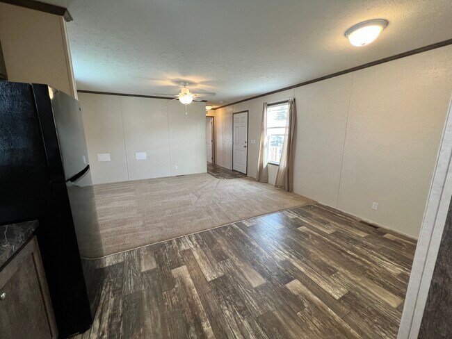 Photo - 145 Birch Ct