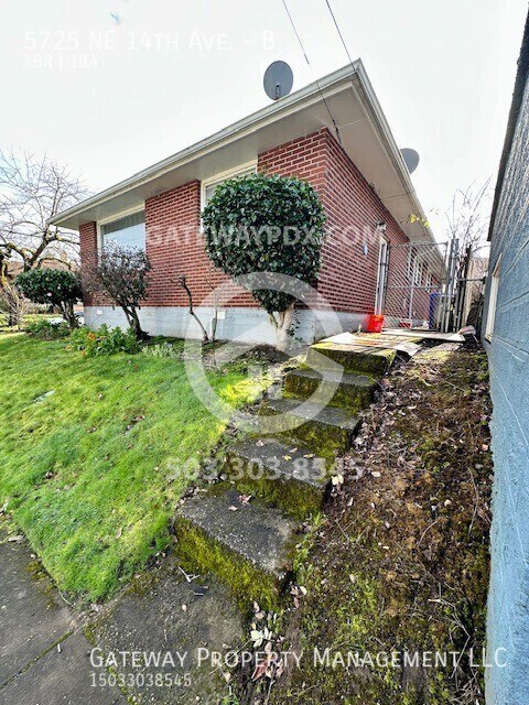 Photo - 5725 NE 14th Ave