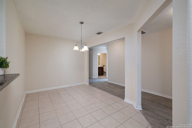 Photo - 6507 Luckey Square
