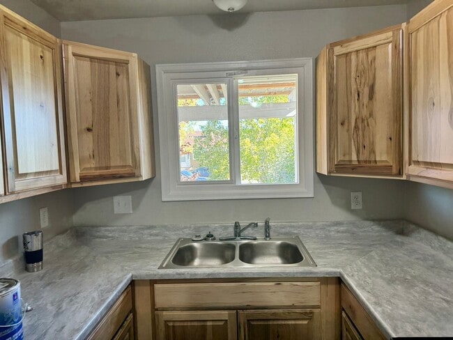 Photo - Refurbished Townhome