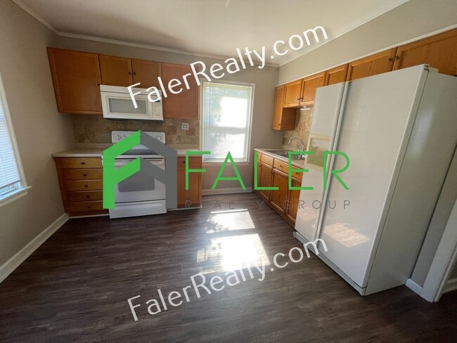 Photo - Charming Cape Cod with Spacious Yard