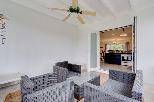 Photo - 1036 Coral Dr