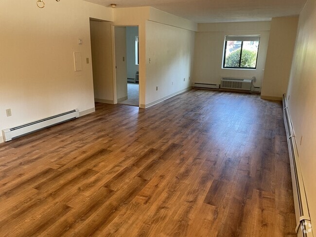 Building Photo - 50 Cambridge Rd Unit 514 Rental