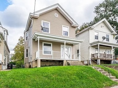 Building Photo - 3552 Woodburn Ave Rental