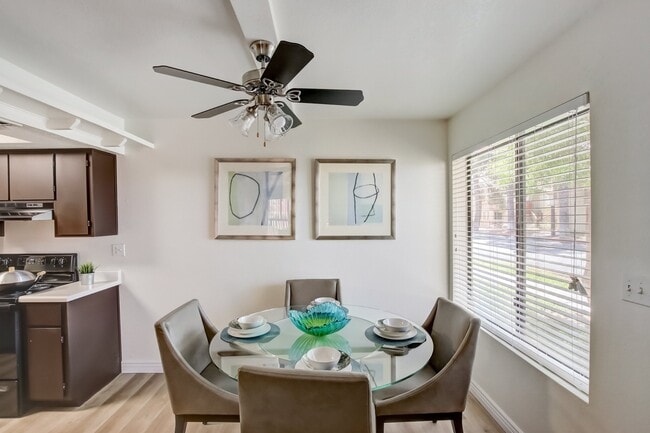 Photo - Glen at Mesa