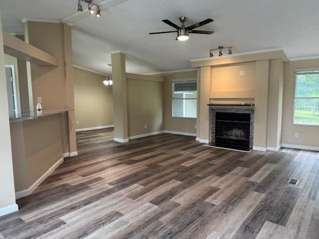 Photo - 501 W Ryan Rd