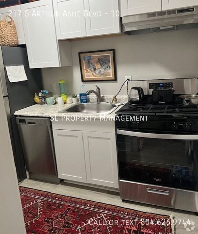 Building Photo - 217 S Arthur Ashe Blvd Unit 10 Rental