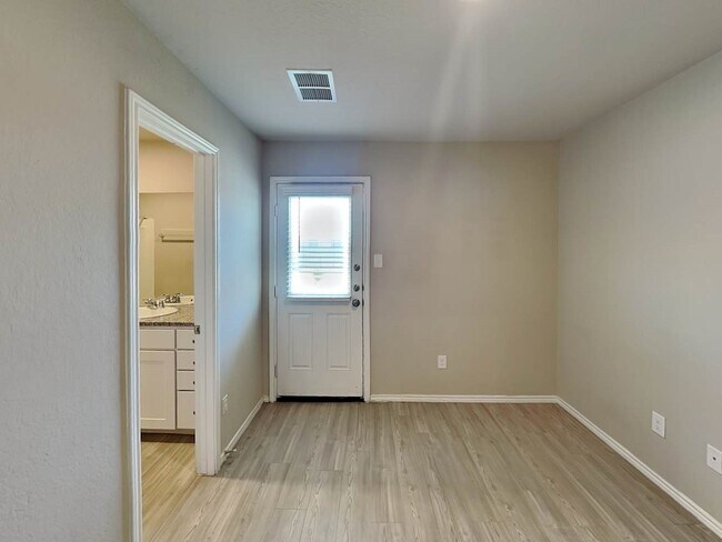 Photo - 5450 Verdugos Pl