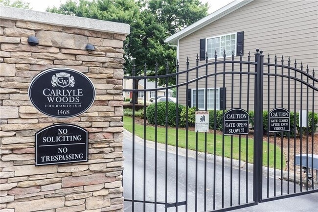 Photo - 1468 Briarwood Rd NE Unit 1005