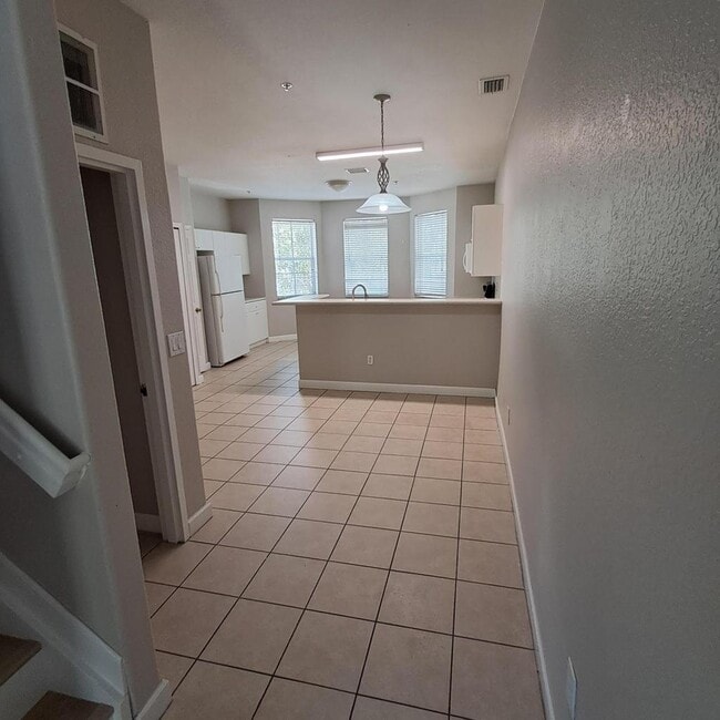 Photo - 3510 Shoma Dr