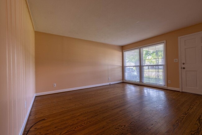 10400/10402 Deering Road
