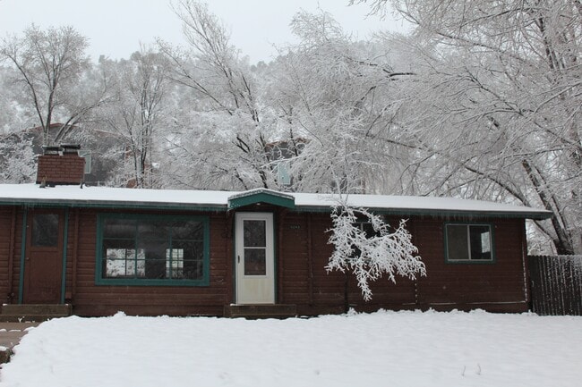 Photo - 243 Donegan Rd House