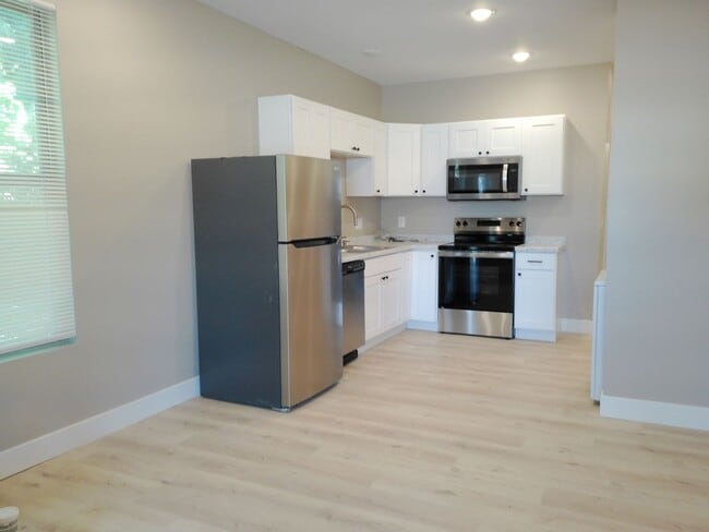 Photo - 1108 Coats St Unit 101