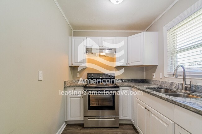 Photo - 796 Bunce Rd