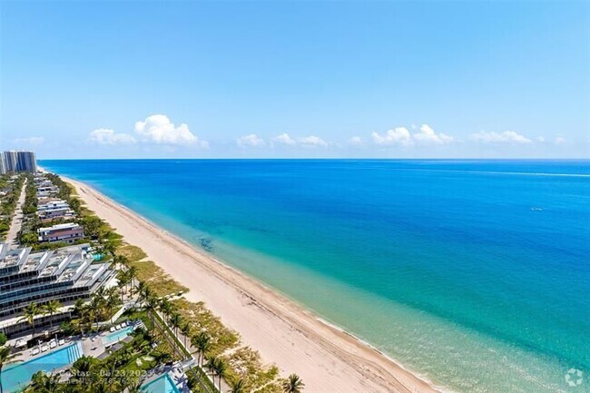 Building Photo - 2110 N Ocean Blvd Unit 24B Rental