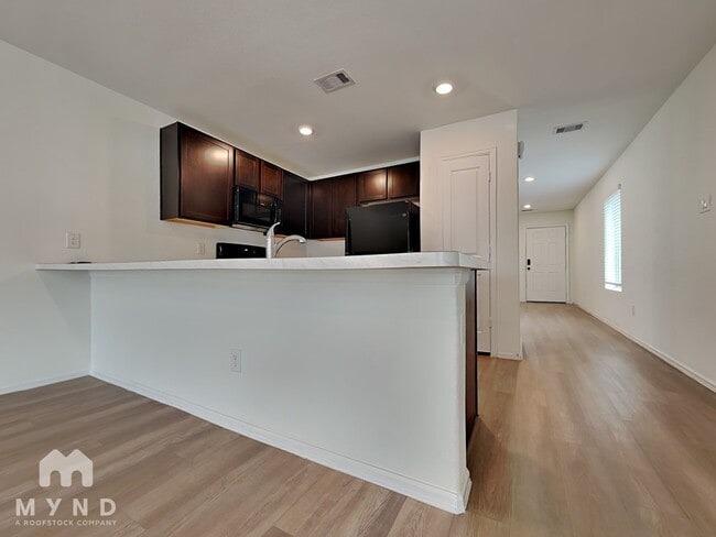 Photo - 26815 Wilderye Cv Ln