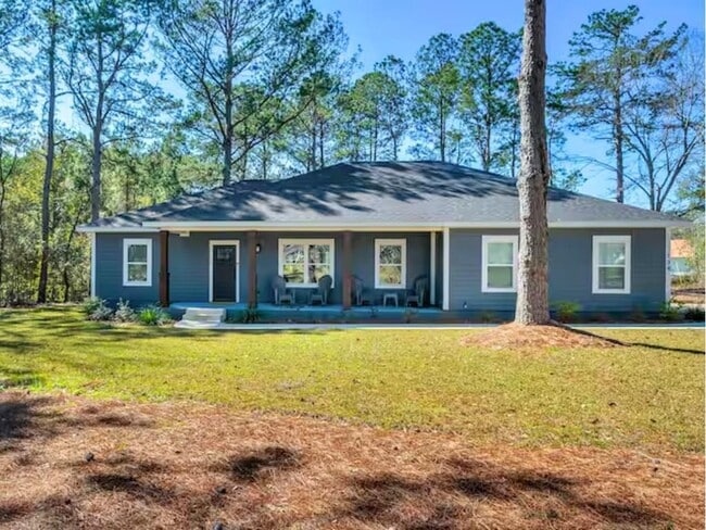 Photo - 134 Blackberry Ln