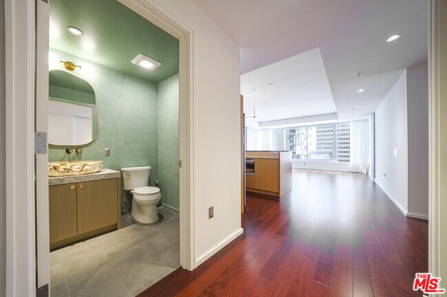 Photo - 1155 S Grand Ave Unit 1507