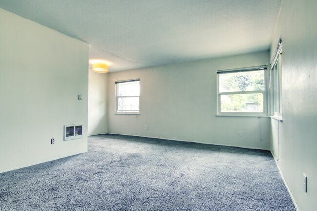 Photo - 7420 N Alma Ave