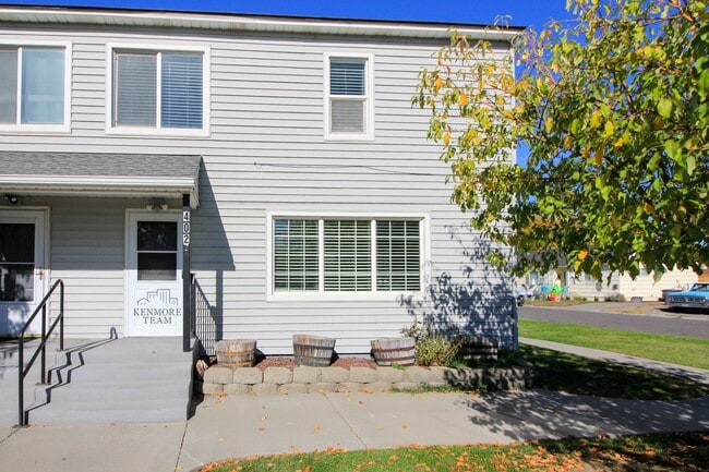 Building Photo - 3 Bedroom, 1 Bath Duplex in Richland