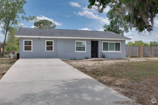 Building Photo - 9782 SE 157th Ln Rental