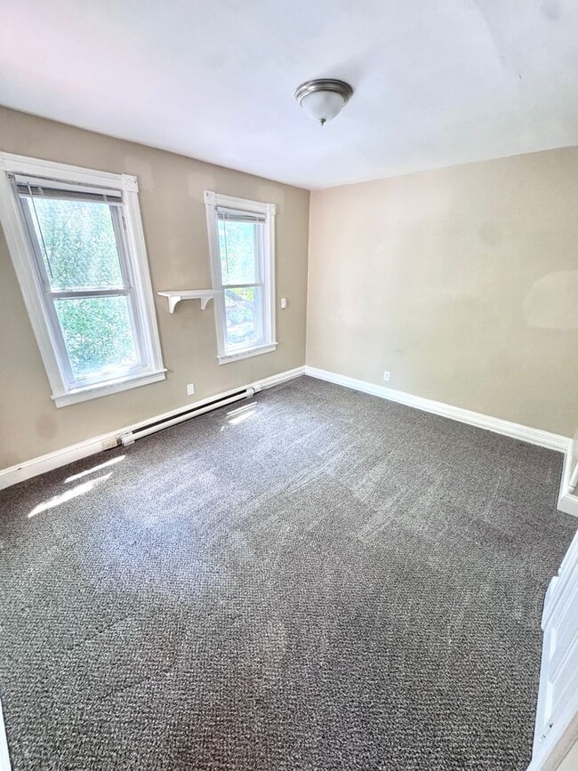 Photo - 229 E Union Blvd Unit 2nd Floor