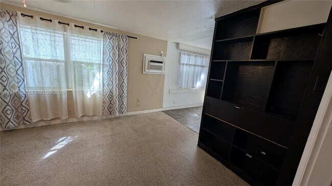 Photo - 2024 Fillmore St Unit 1