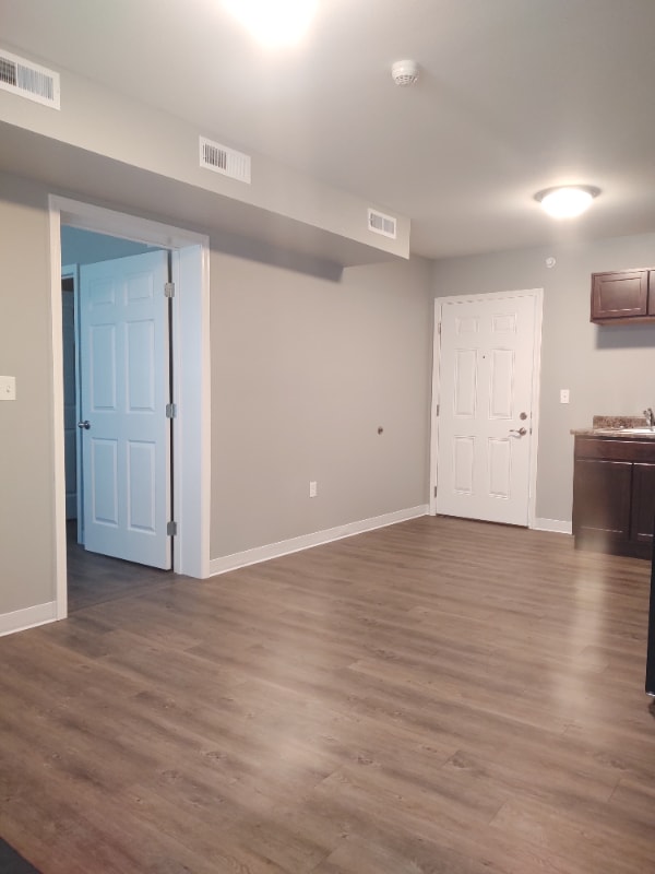 Photo - 811 Kirkwood Pkwy SW Unit 100