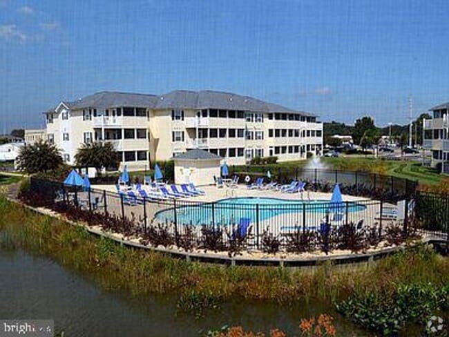 Building Photo - 2BR 2BA Rehoboth Beach Condo in The Palms!