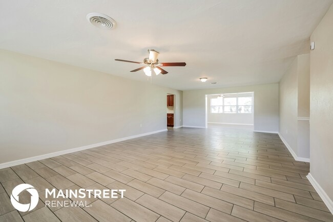 Building Photo - 1259 Burtwood Dr Rental