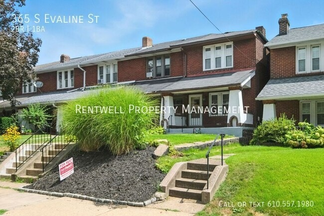 Photo - 365 S Evaline St