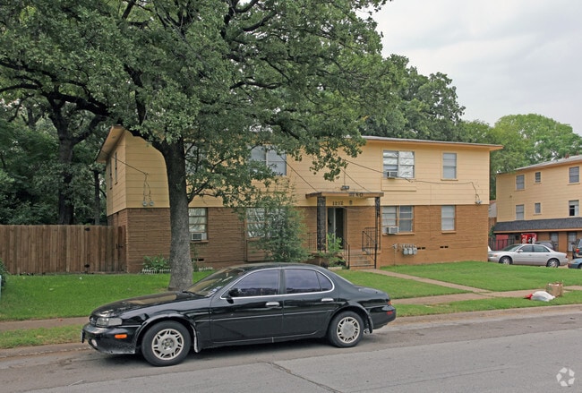 Photo - Riverview Fourplexes Apartments