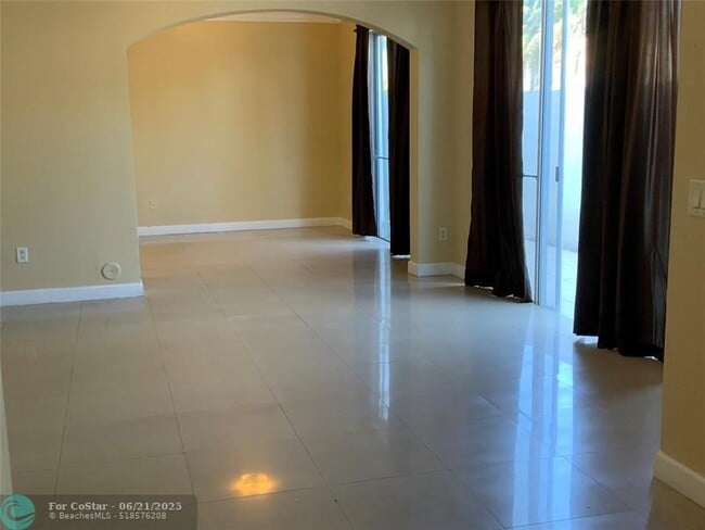 Photo - 15603 SW 41st St Unidad 196
