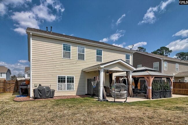 Photo - 660 Collett Dr