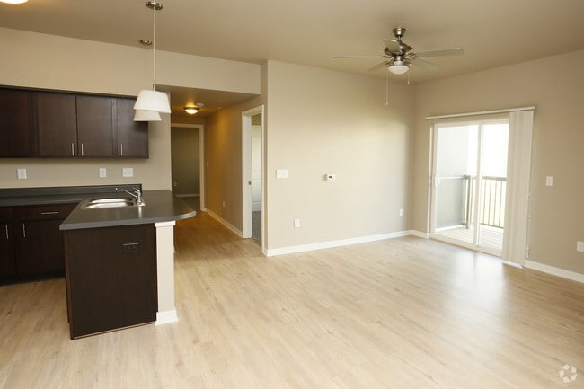 Dining Area - Legacy Landing Apartments