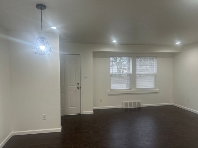 Photo - 27184 Lucerne Dr