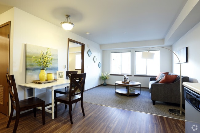 Reserve at SeaTac 55+ Active Senior Living