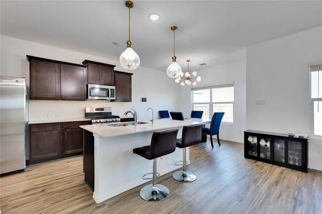 Photo - 124 Canley Lp