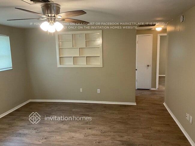 Photo - 10744 119th St