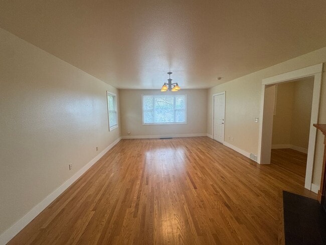 Photo - 1735 24th Ave