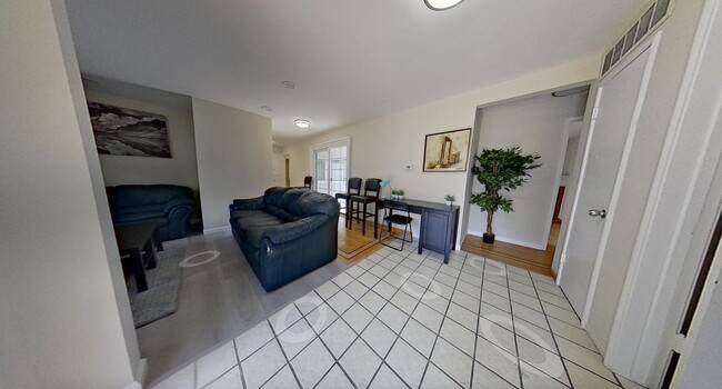 Building Photo - 22565 Norwood Dr Rental