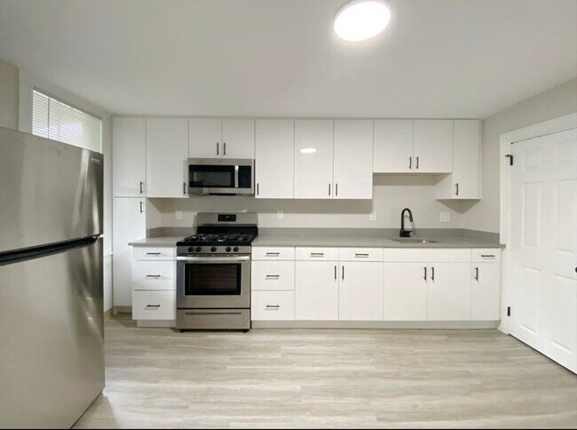 Photo - 124 Trenton St Unit 3