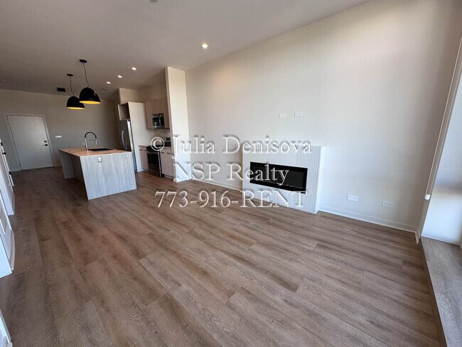 Photo - 3207 N Narragansett Ave