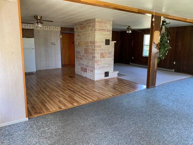 Photo - 2683 Apple Way