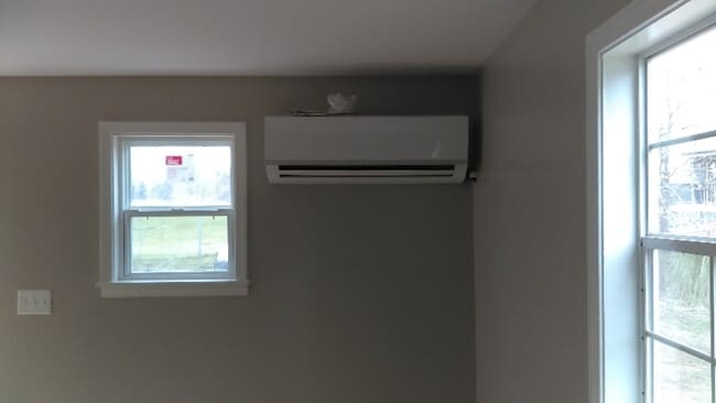 Photo - 412 Henderson St