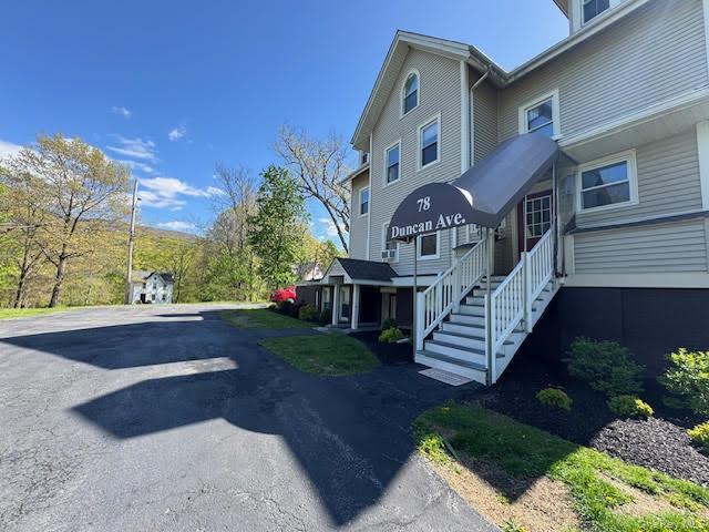 Building Photo - 78 Duncan Ave Unit 4